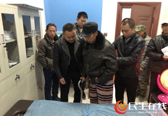 常德市康都物業(yè)服務(wù)有限公司,常德保安服務(wù)公司,保潔服務(wù),墻外高空清洗服務(wù) 常德市康都物業(yè)服務(wù)有限公司,常德保安服務(wù)公司,保潔服務(wù),墻外高空清洗服務(wù)